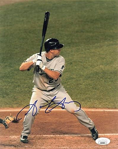 Gaby Sanchez Aláírt 8x10 Florida Marlins (SZÖVETSÉG NN59837) - Dedikált MLB Fotók